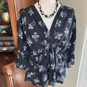 Black Floral Femine Top   - Size Large